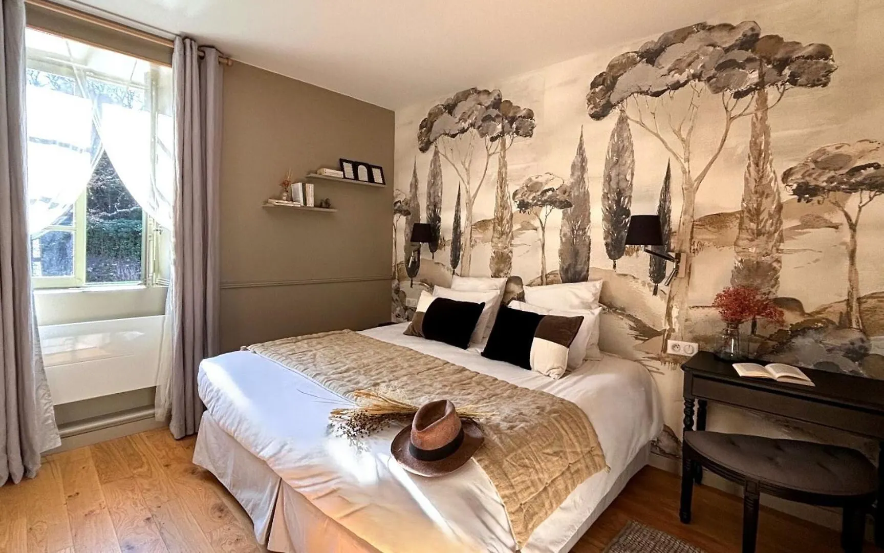 Hotel Le Moulin Dumas à Grignan Maison d'hôtes